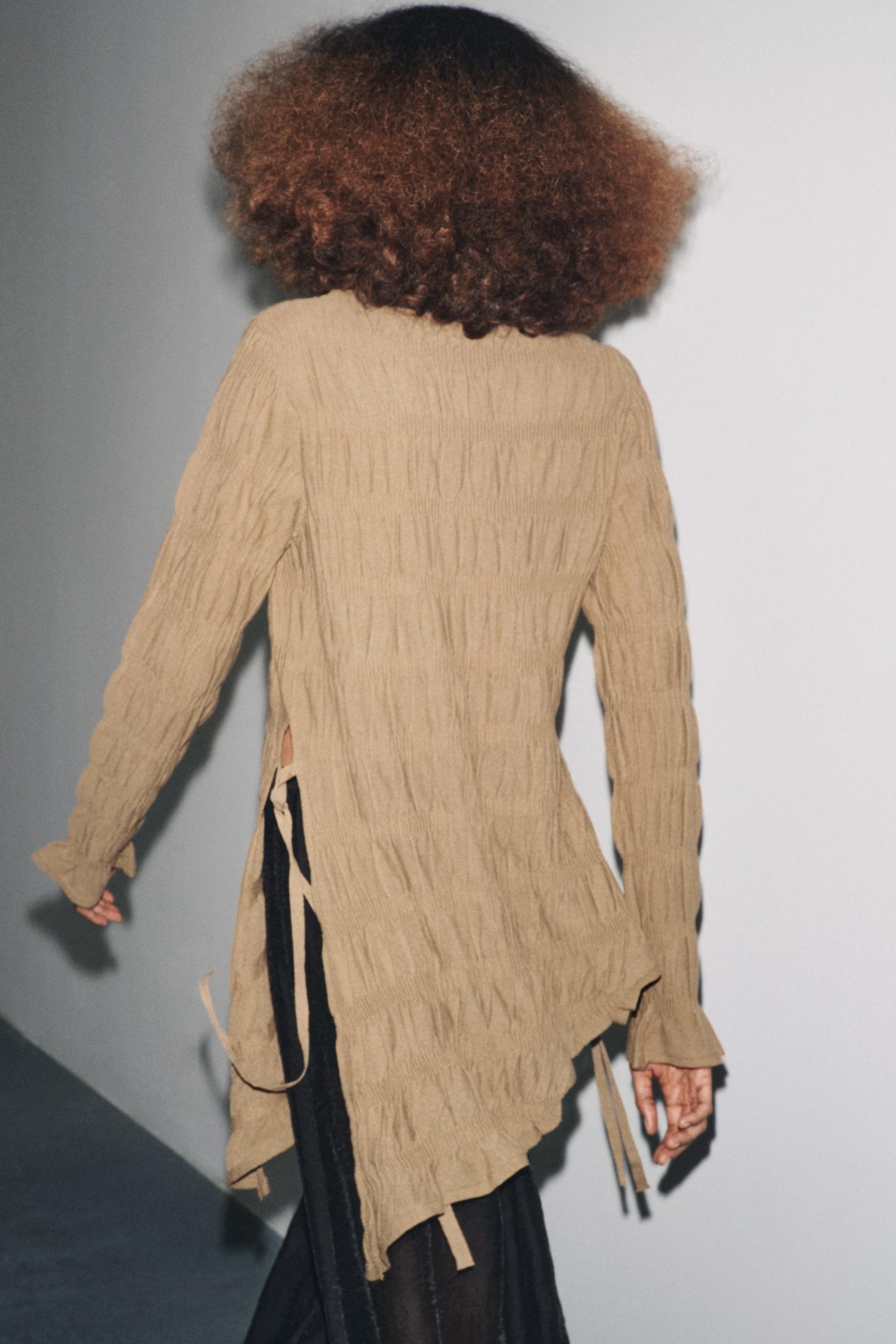 GATHERED KNIT TOP - Image 5