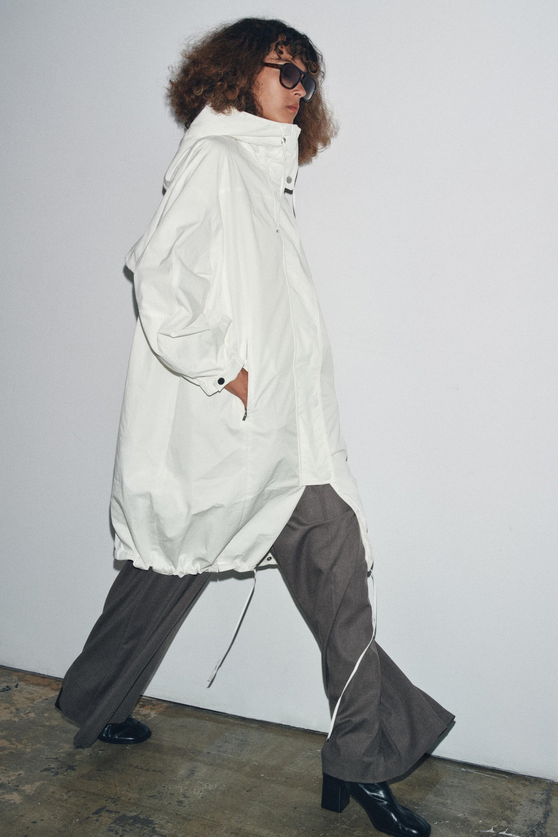 OVERSIZE MULTI-POSITION HOODED PARKA ZW COLLECTION - Image 3