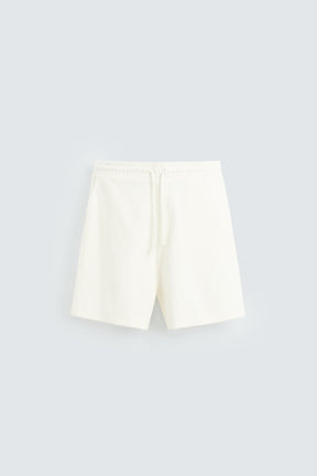 TEXTURE JOGGER BERMUDA SHORTS - Image 6