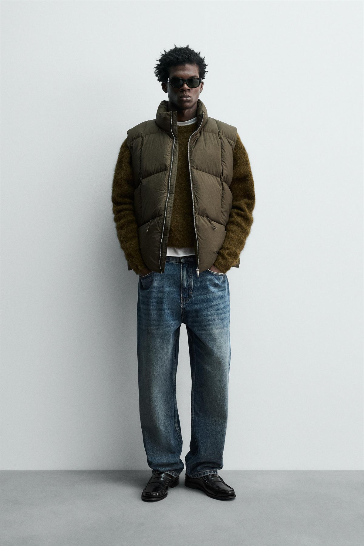 80% DOWN - 20% FEATHER GILET - Image 1