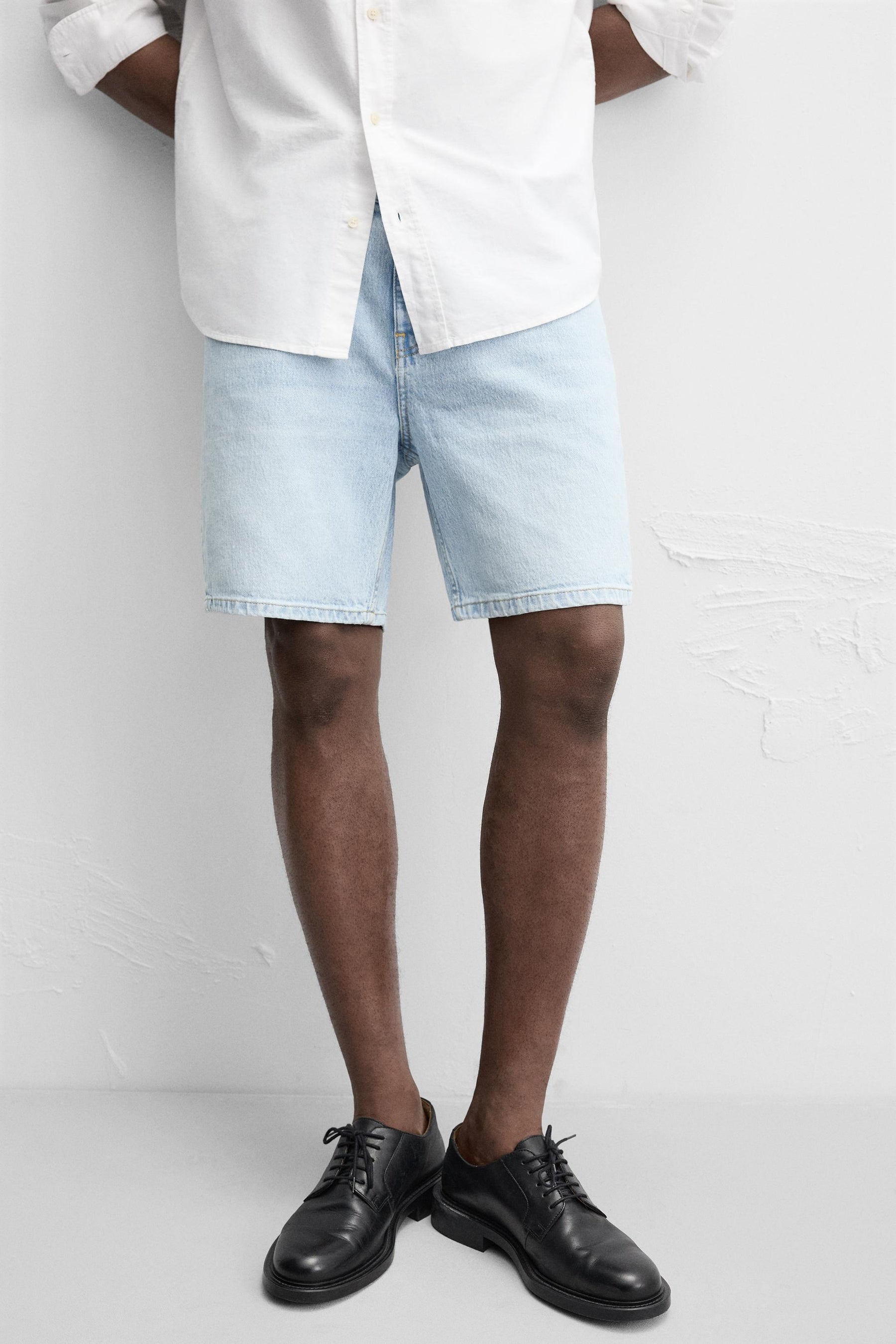 REGULAR FIT DENIM BERMUDA SHORTS - Image 6