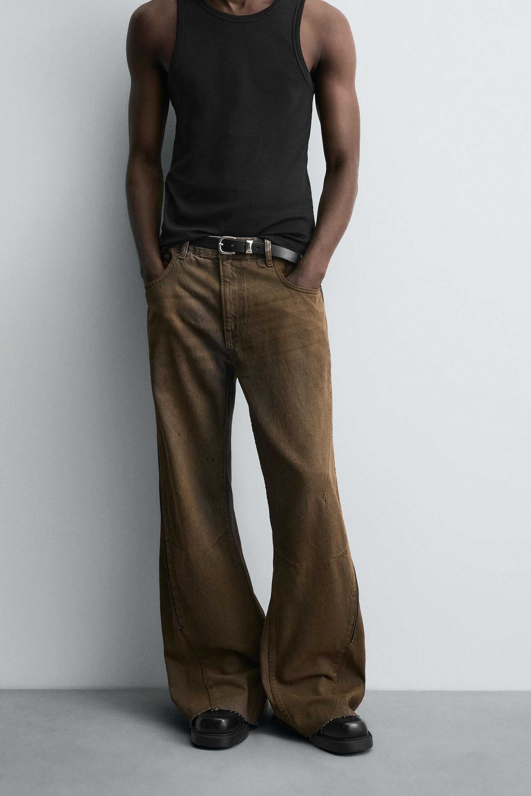 FLARE FIT JEANS WITH ZIPS - Image 2