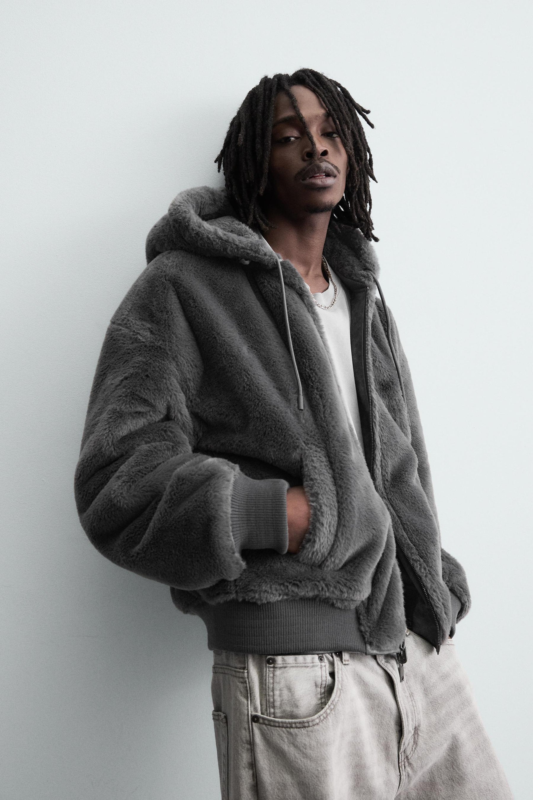 REVERSIBLE FAUX LEATHER BOMBER JACKET - Image 5