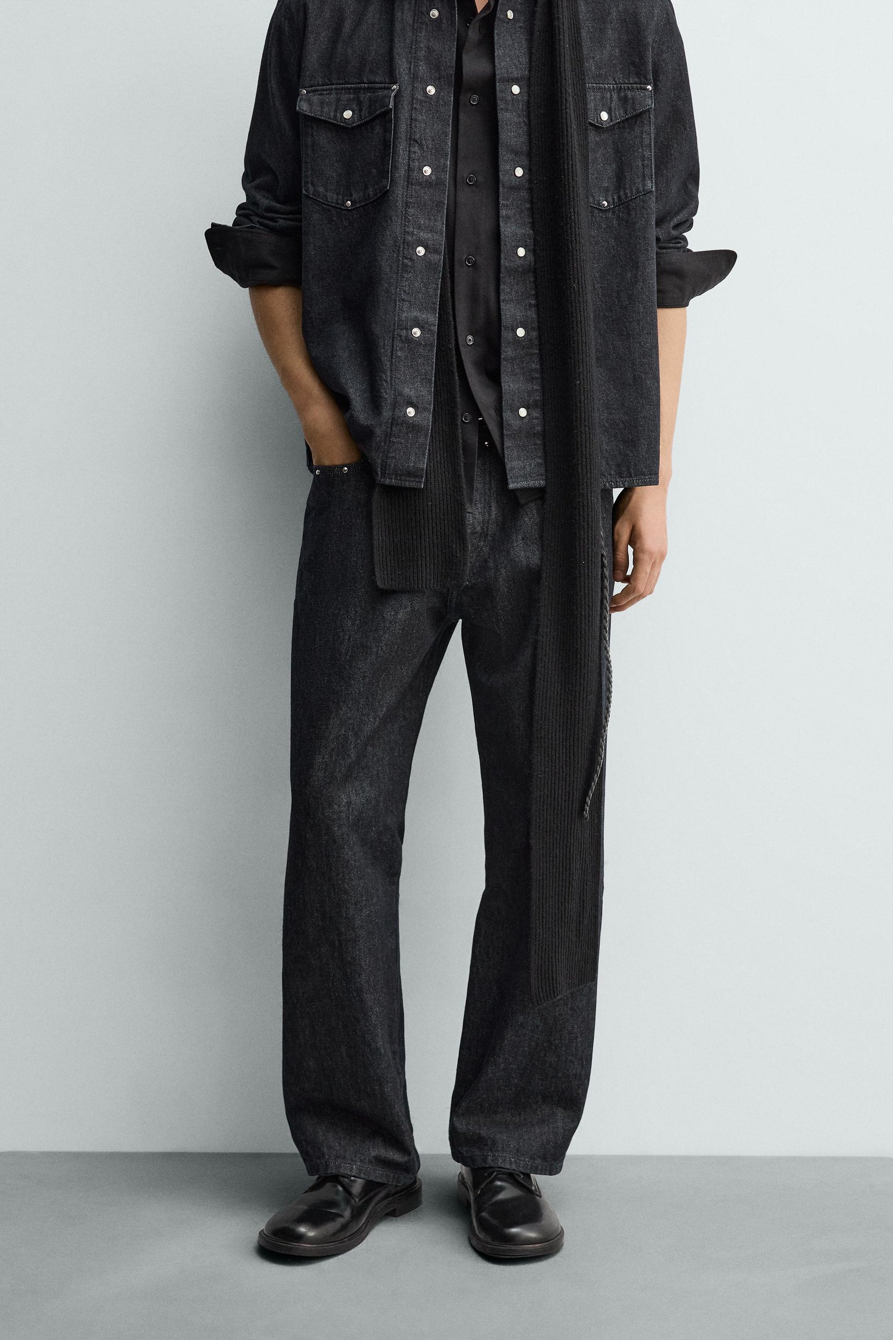 STUDDED STRAIGHT-LEG JEANS - Image 2