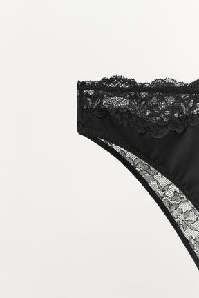 LACE BRIEFS