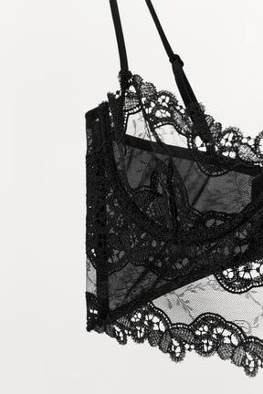 EMBROIDERED LACE UNDERWIRED BRALETTE