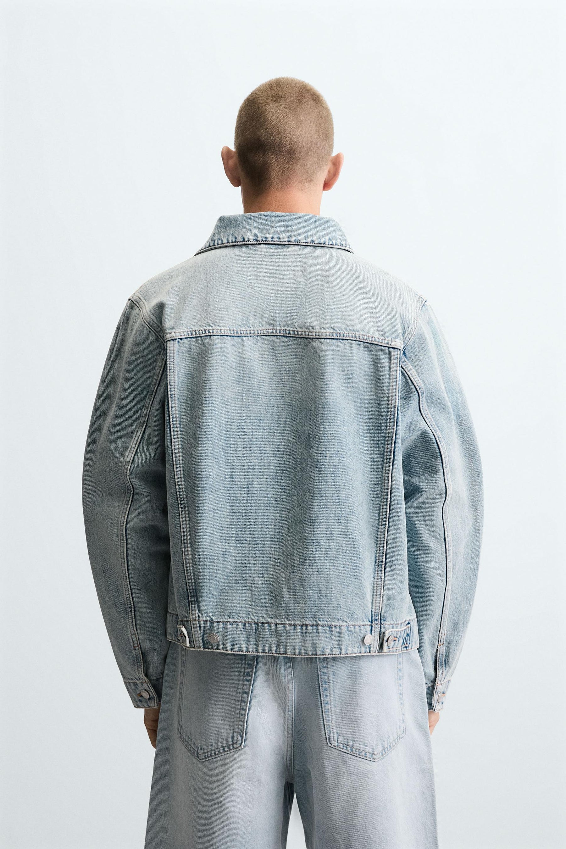 BASIC DENIM JACKET - Image 3