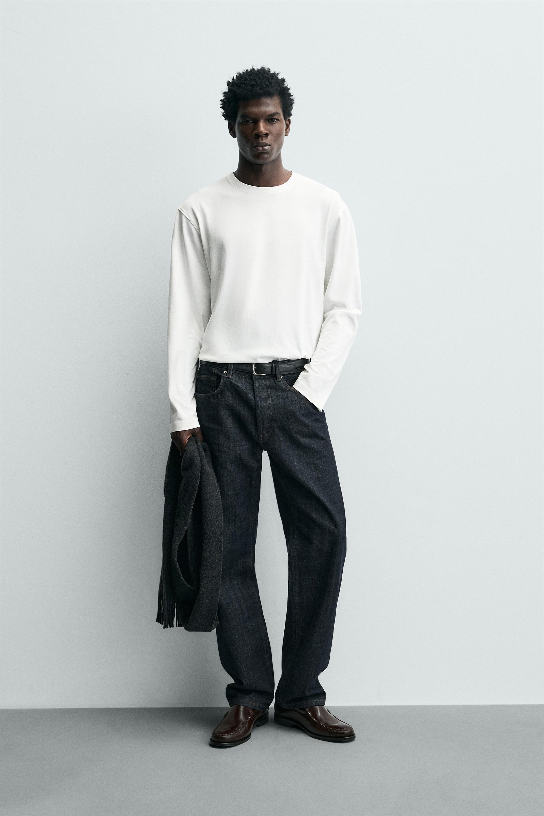 REGULAR FIT LONG SLEEVE T-SHIRT - Image 1