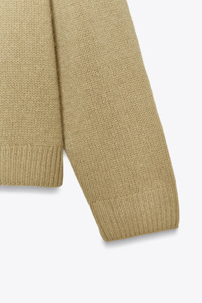 100% WOOL V-NECK JUMPER - Image 2