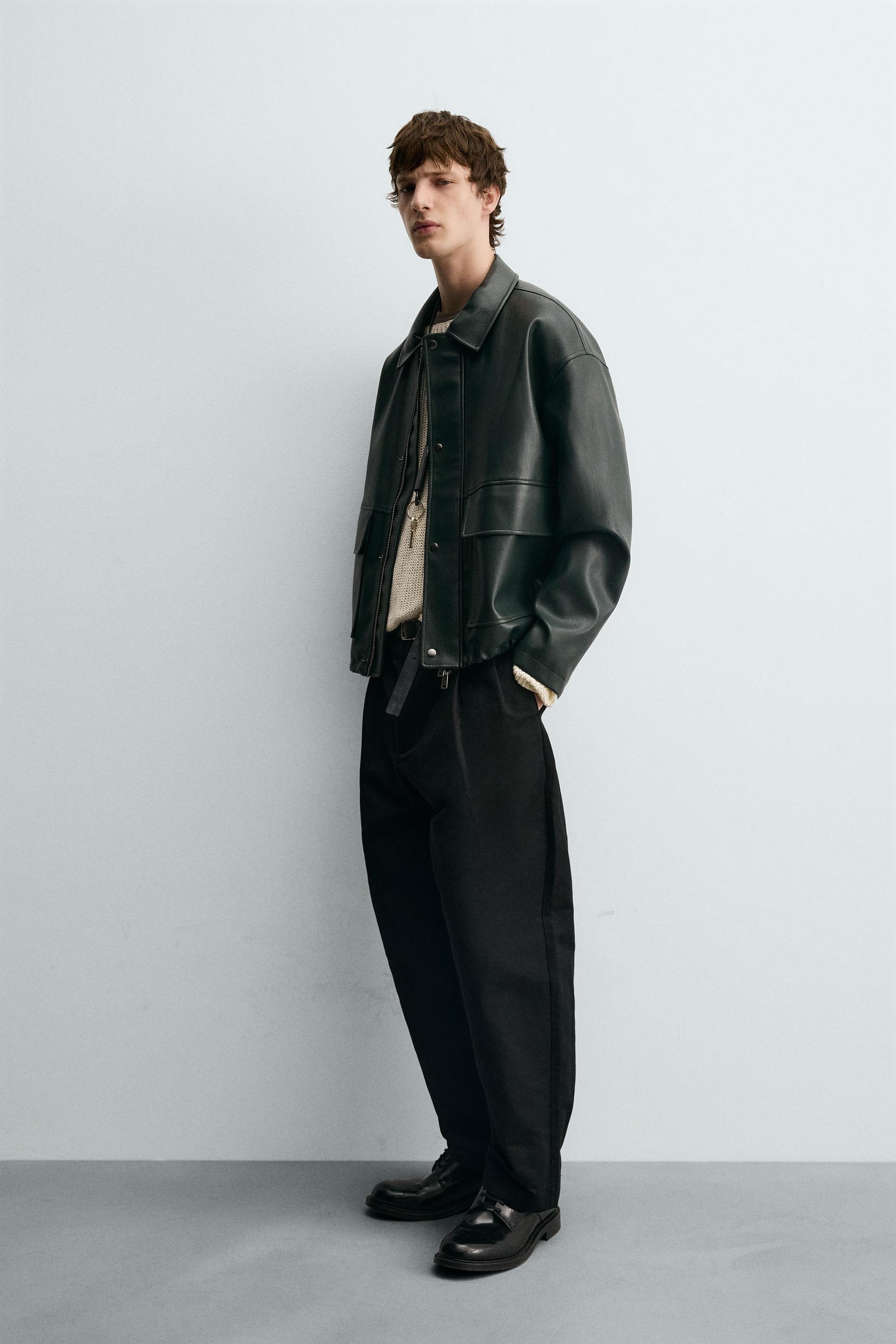 RELAXED FIT FAUX LEATHER JACKET - Image 4