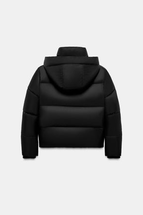 Water-repellent puffer jacket