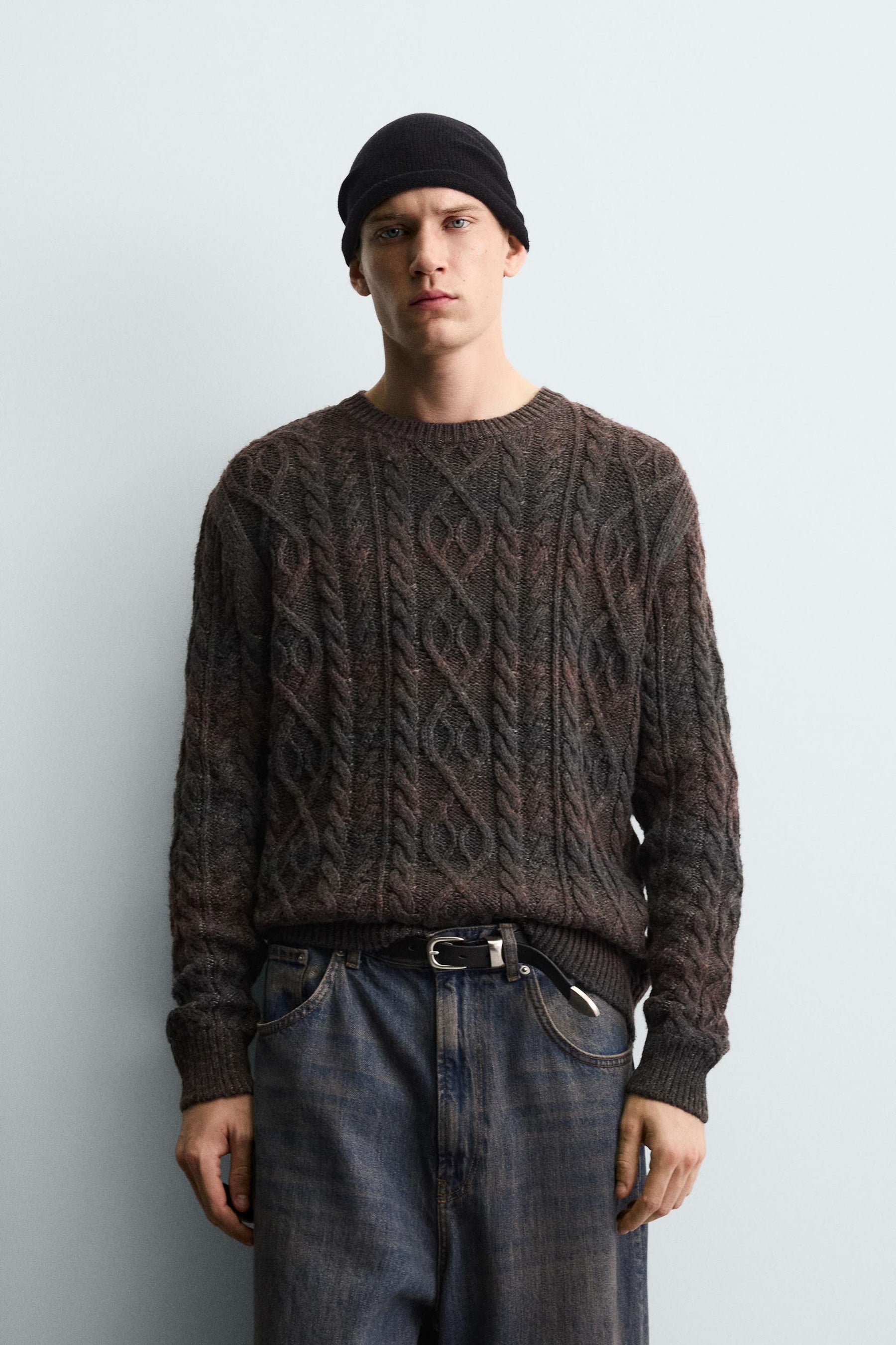 TEXTURED CABLE-KNIT JUMPER - Image 2