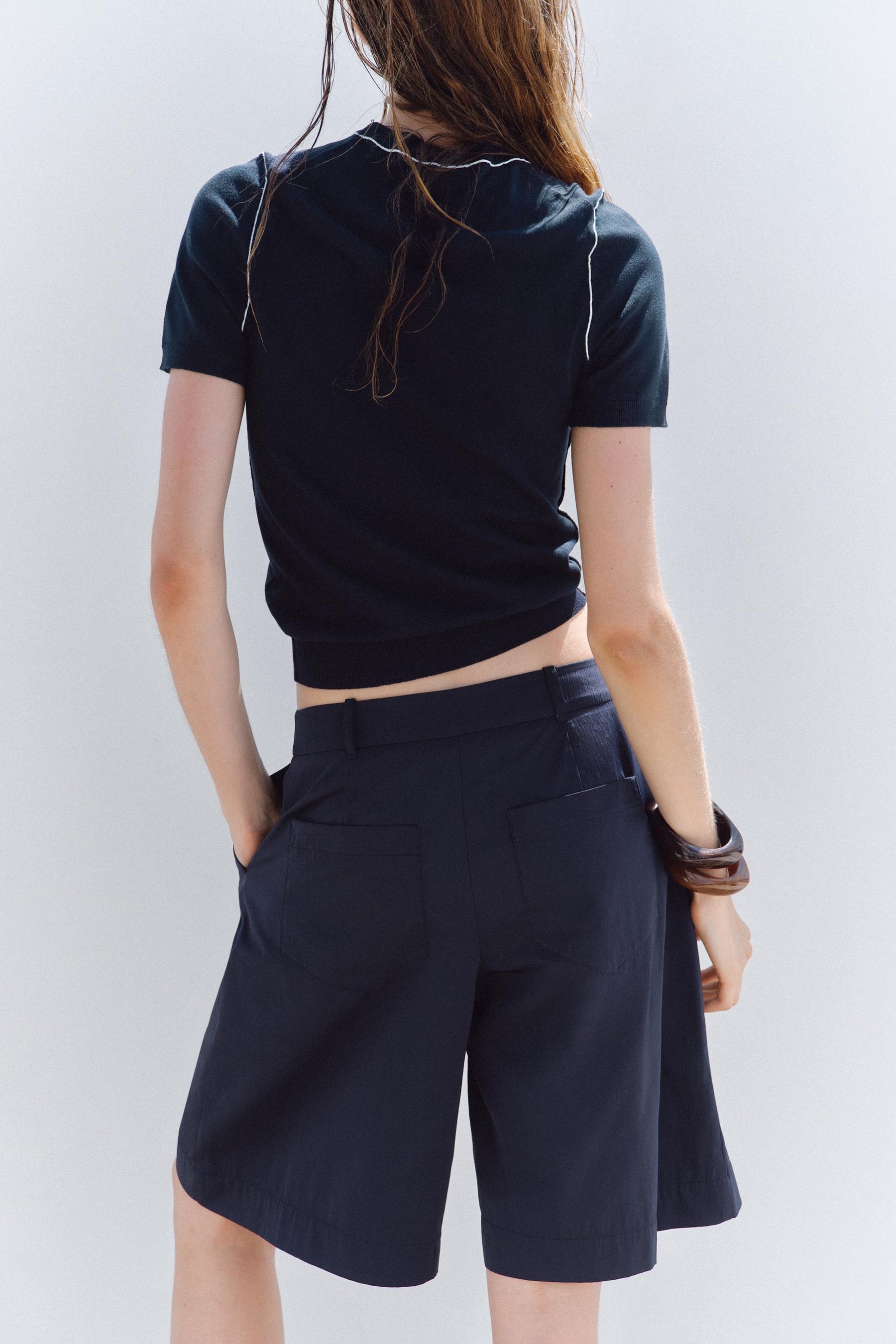 SHORT SLEEVE KNIT TOP WITH PIPING - Image 6