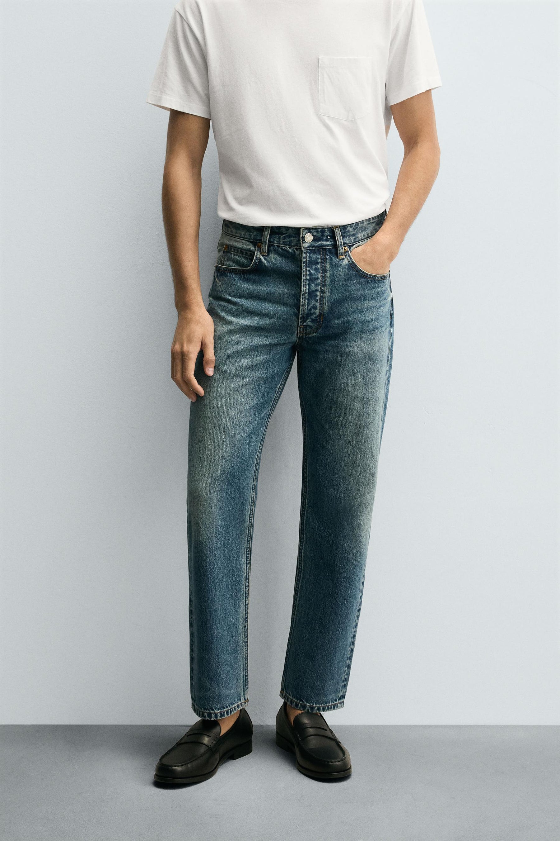 REGULAR STRAIGHT FIT JEANS - Image 2