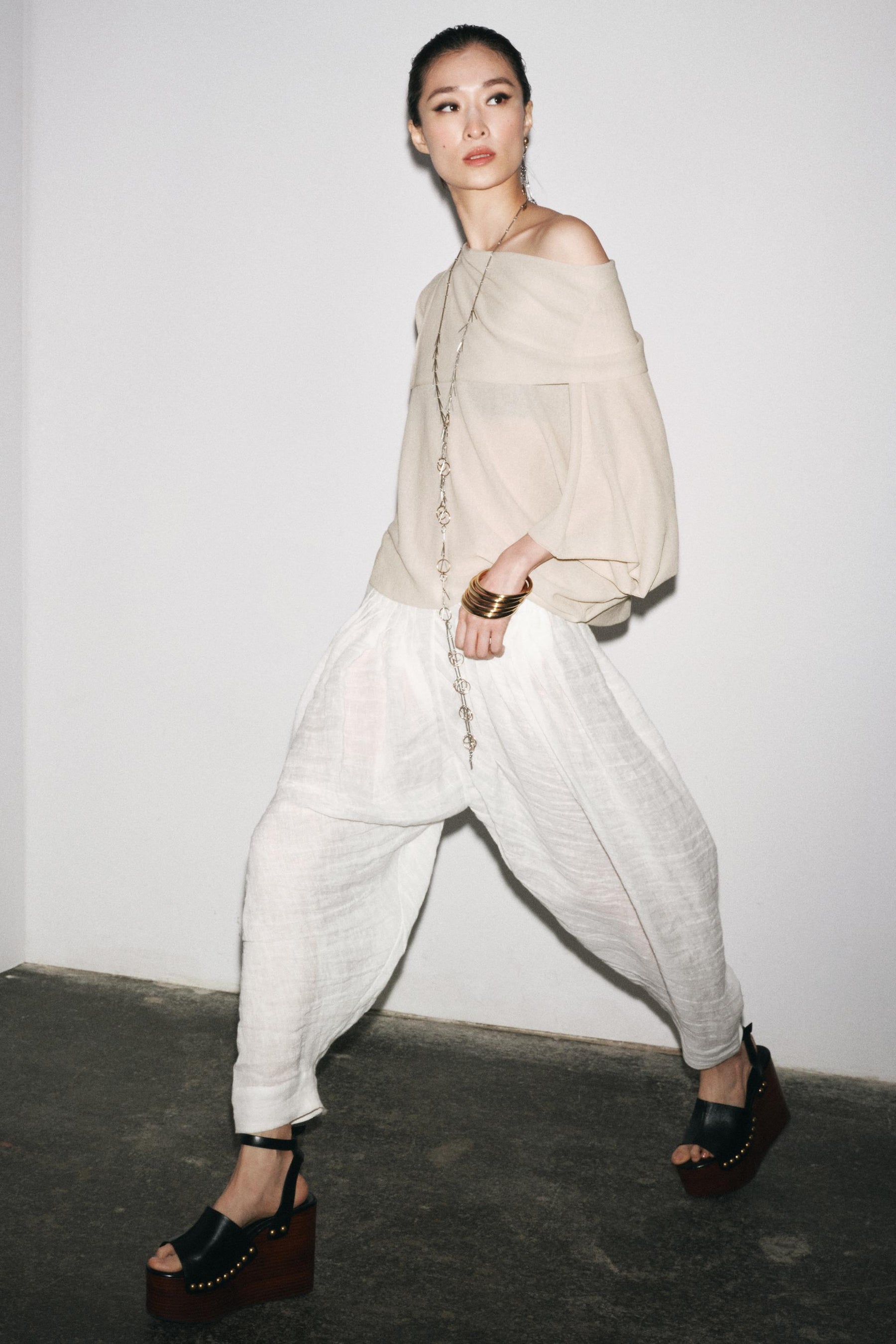 KNIT SHORT SLEEVE JUMPER