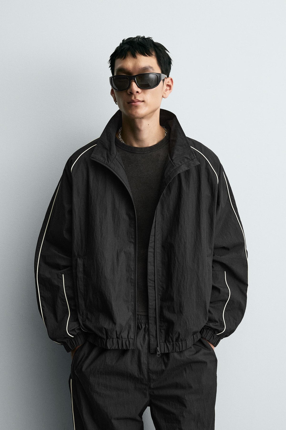 CONTRAST TECHNICAL JACKET - Image 2