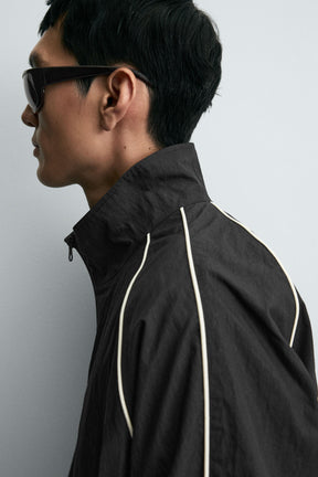 CONTRAST TECHNICAL JACKET - Image 6