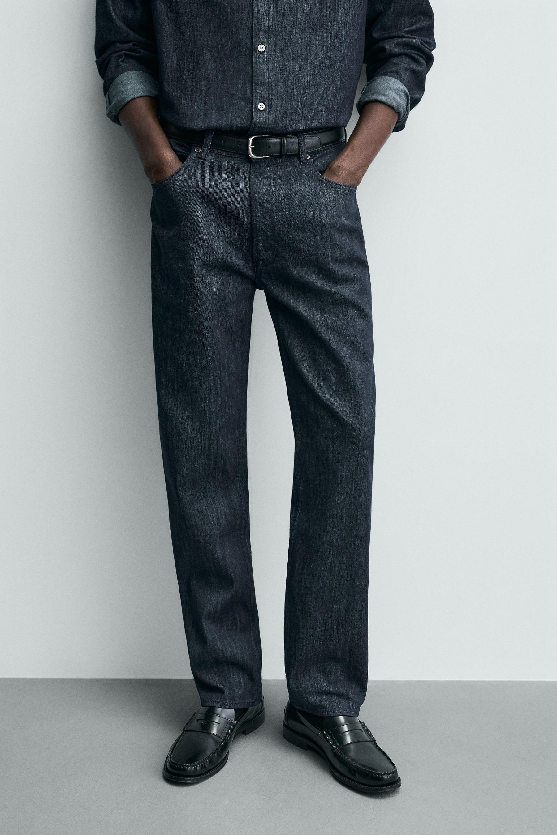 COMFORT SLIM FIT JEANS - Image 5