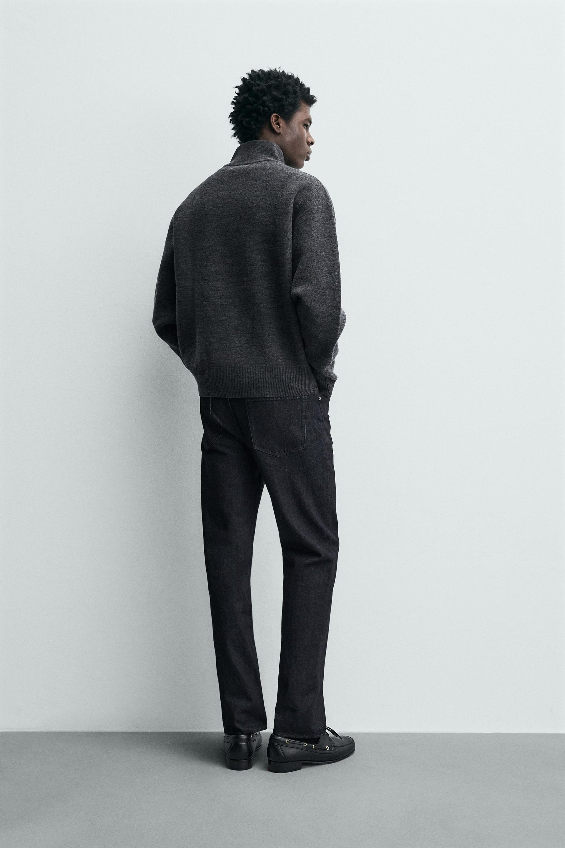 COMFORT SLIM FIT JEANS - Image 3