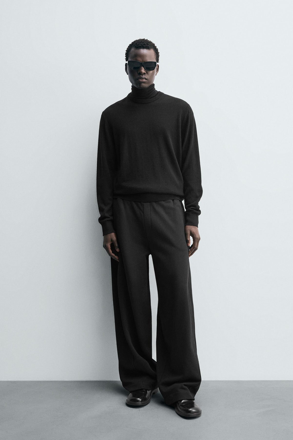 BALLOON TROUSERS WITH TWISTED SEAMS - Image 1