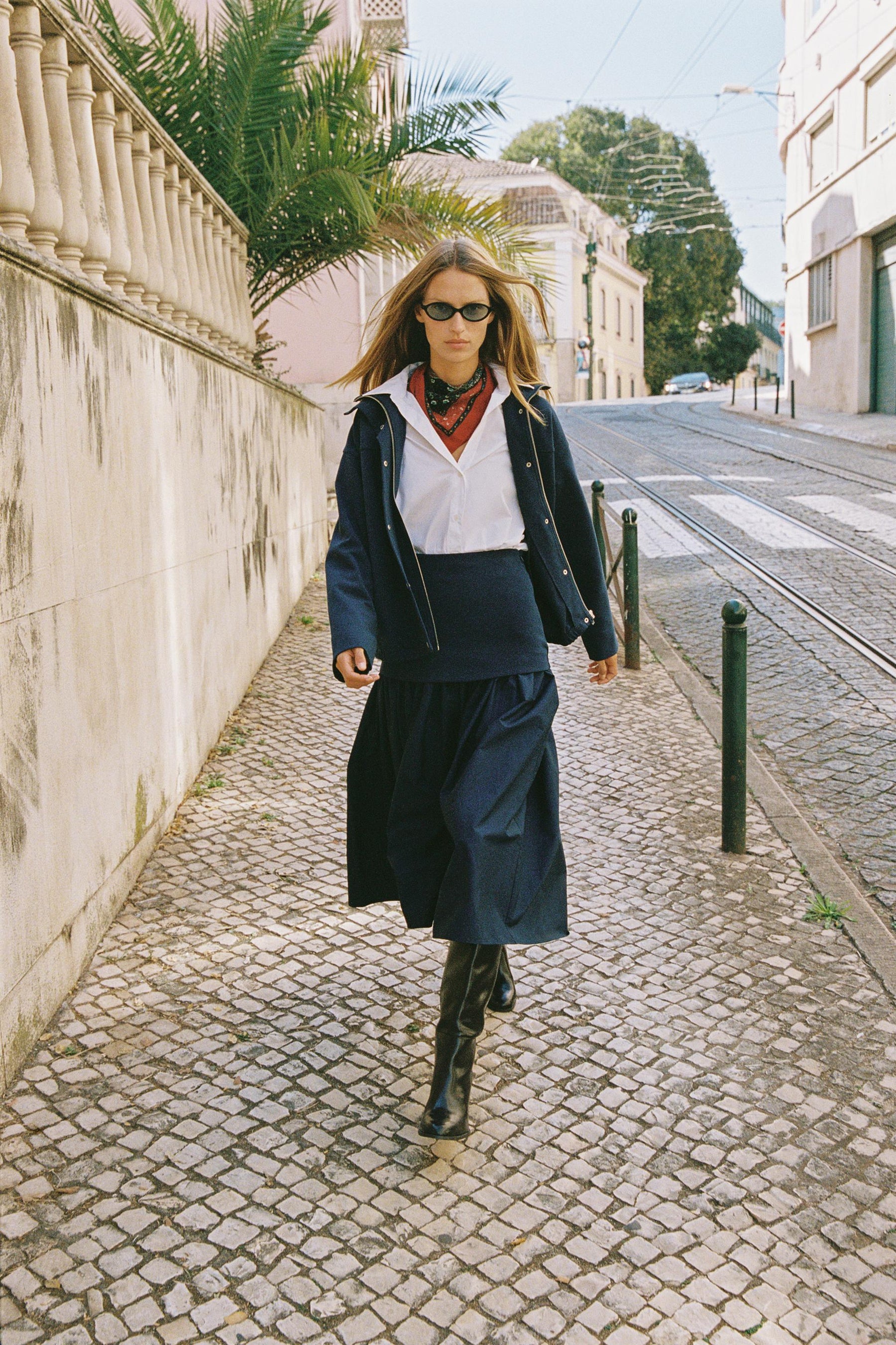 INTERLOCK HIGH-NECK BOMBER JACKET - Image 1