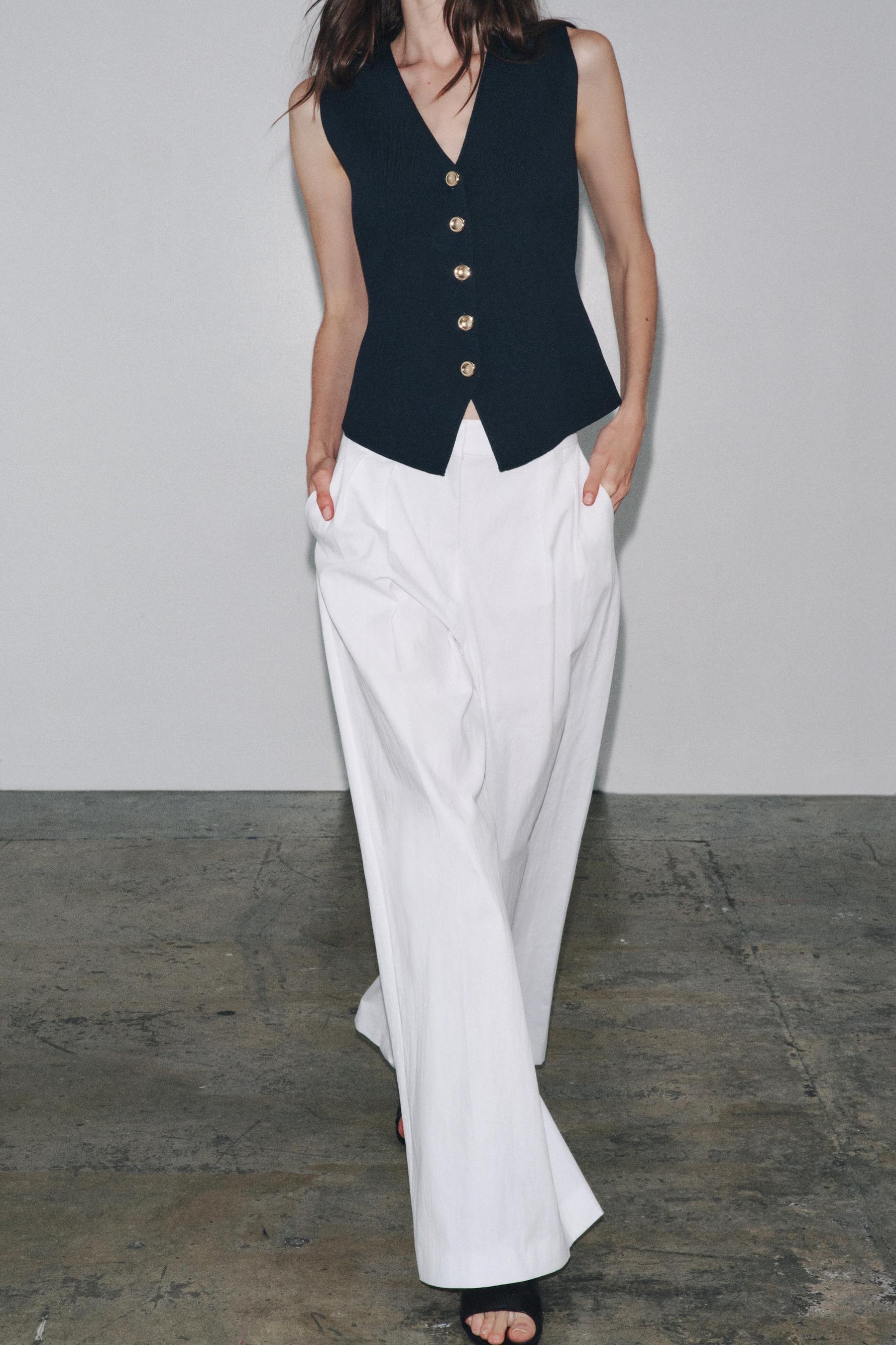 PLAIN KNIT WAISTCOAT - Image 4
