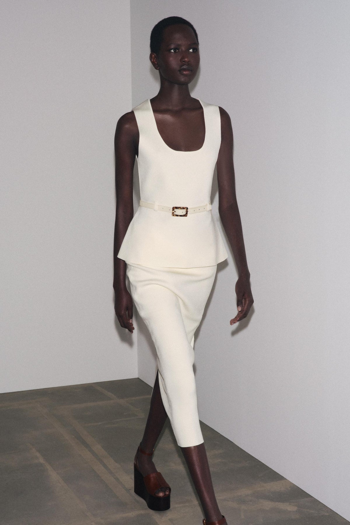 KNIT MIDI SKIRT - Image 2