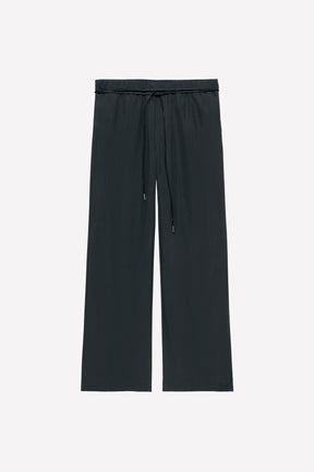 Silk trousers with belt.