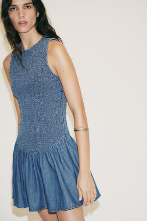 SHORT HONEYCOMB DRESS - Image 2