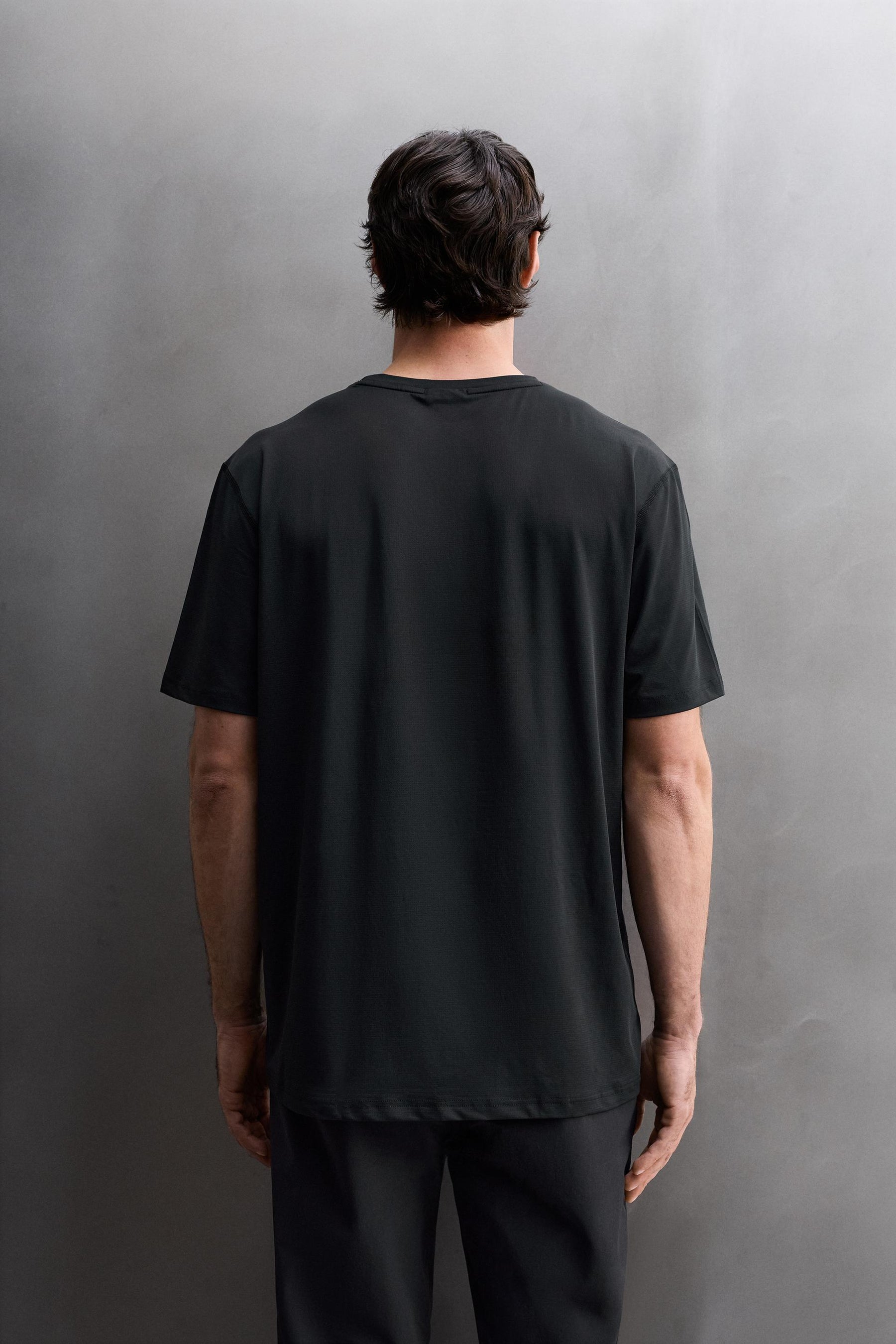 BASIC TECHNICAL T-SHIRT - Image 3