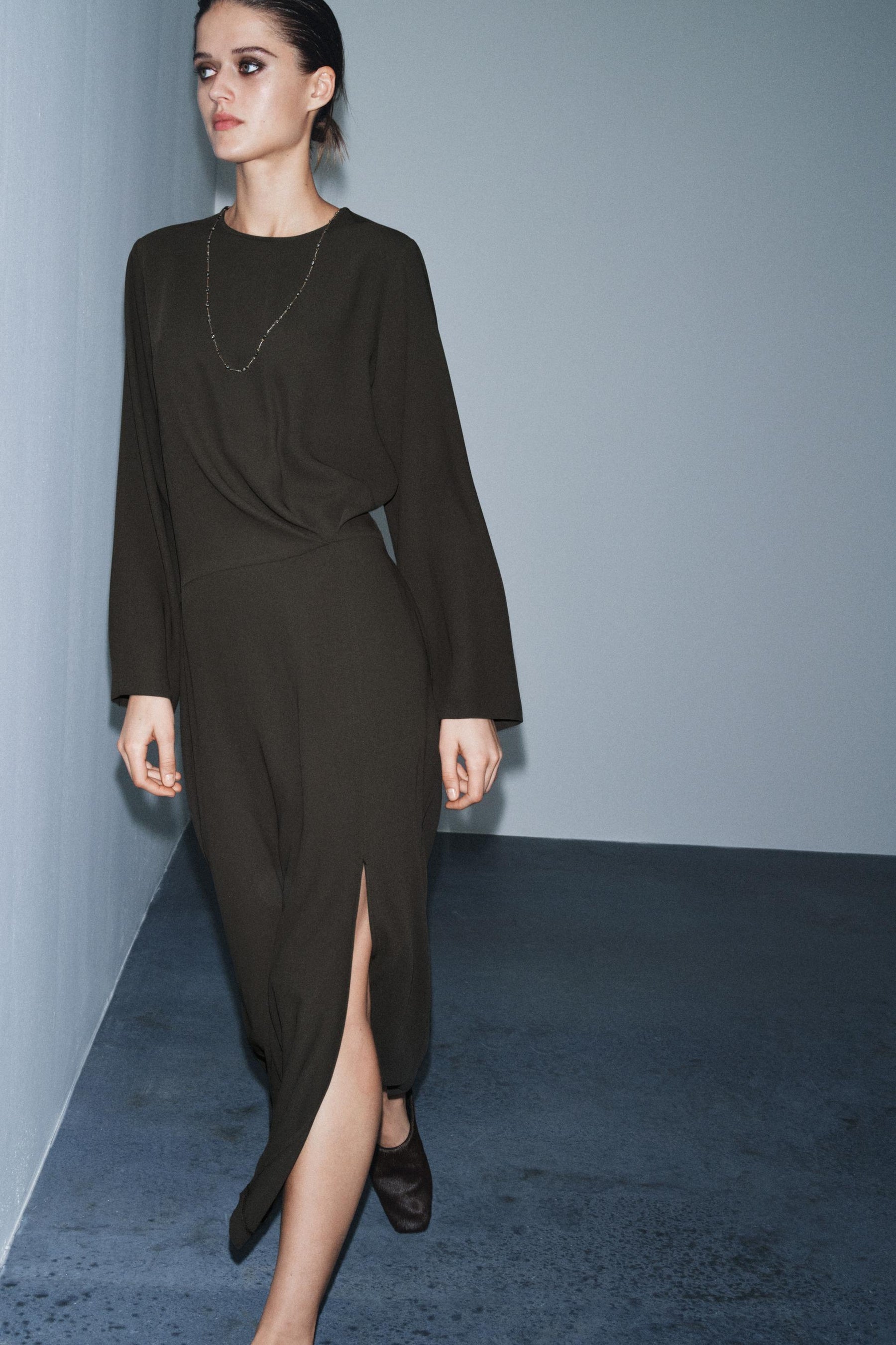 ZW COLLECTION PLEATED MIDI DRESS - Image 5