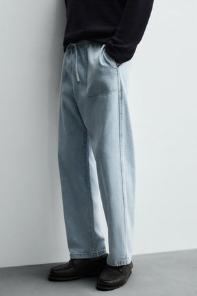 LIGHTWEIGHT JOGGER FIT JEANS - Image 5