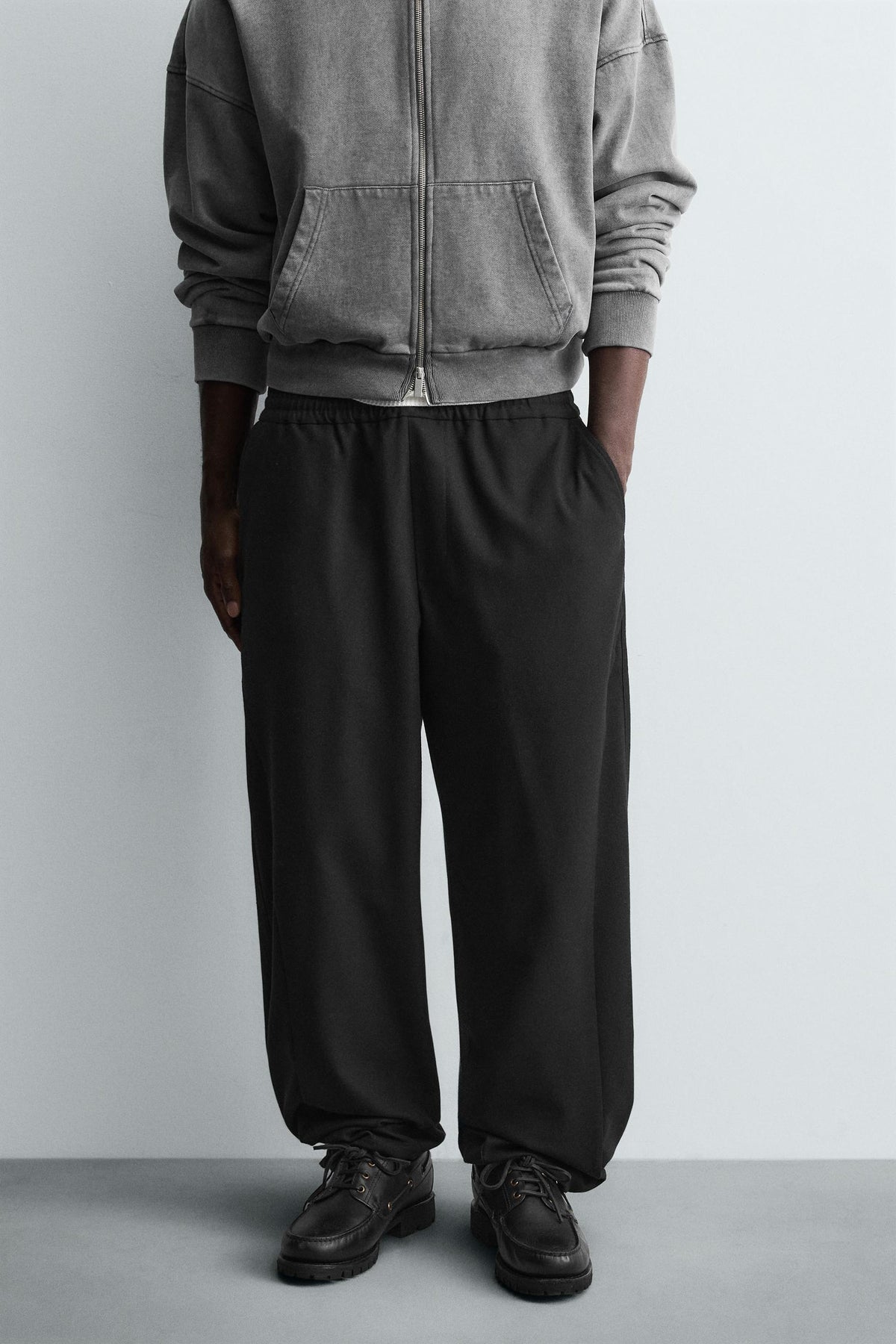 TEXTURED RELAXED FIT TROUSERS - Image 2