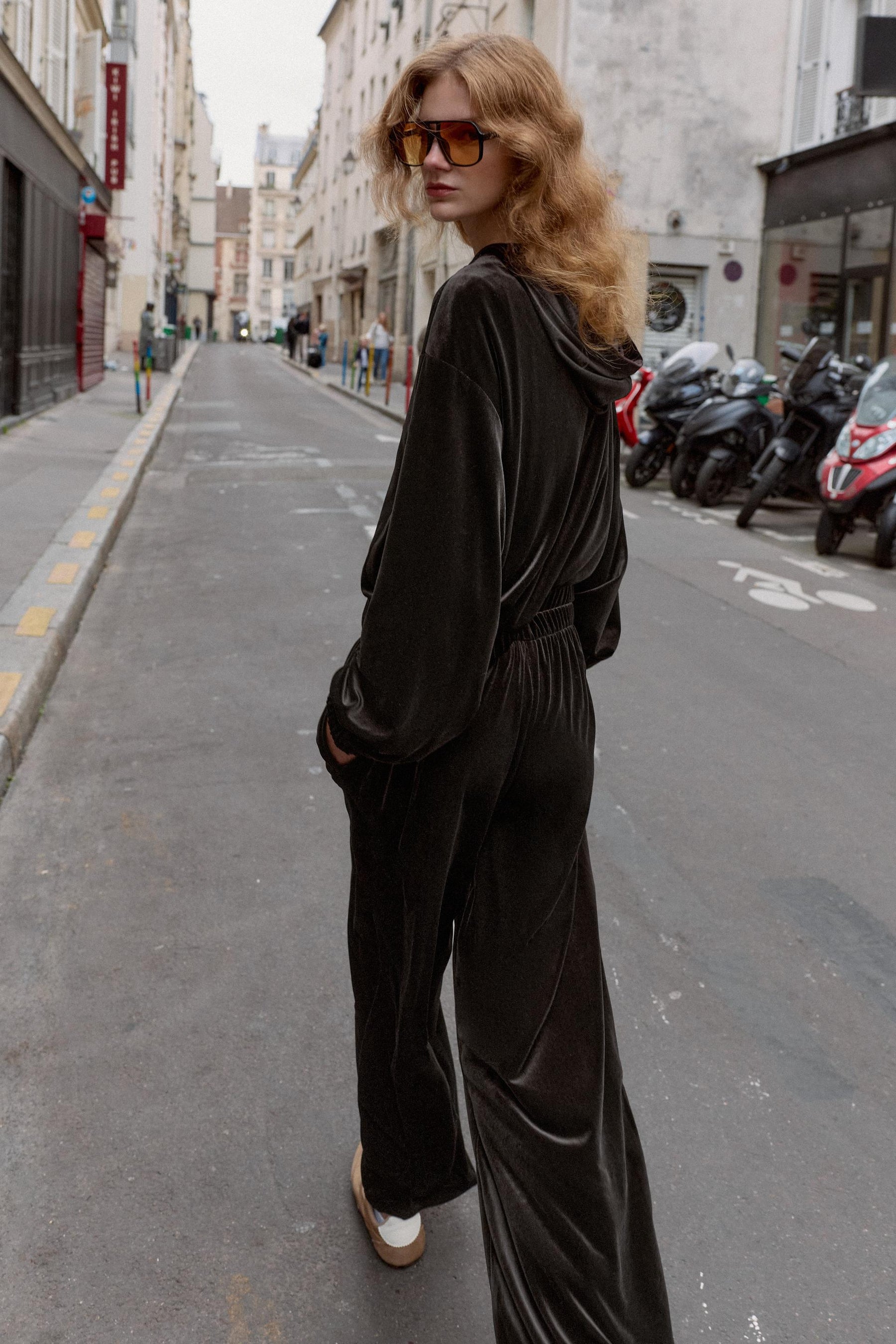 VELVET HOODIE JACKET - Image 4