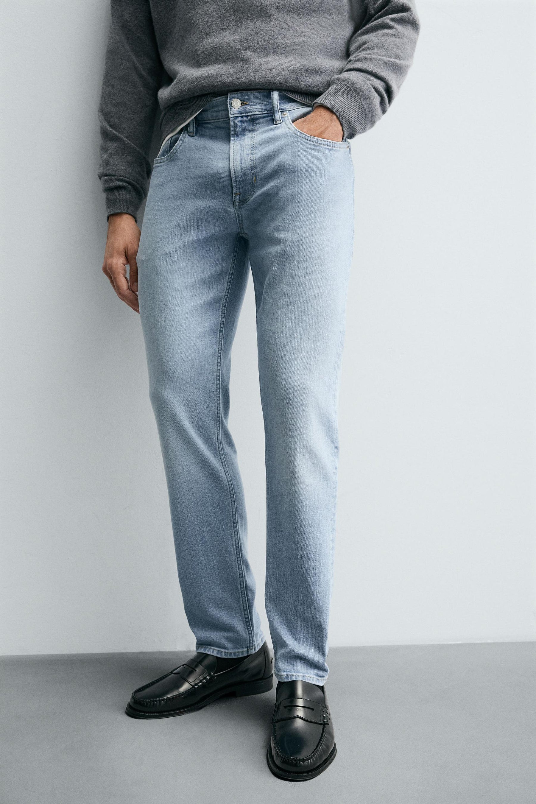 BASIC SLIM FIT JEANS - Image 5