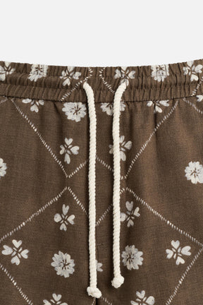 CONTRAST PRINT BERMUDA SHORTS - Image 9