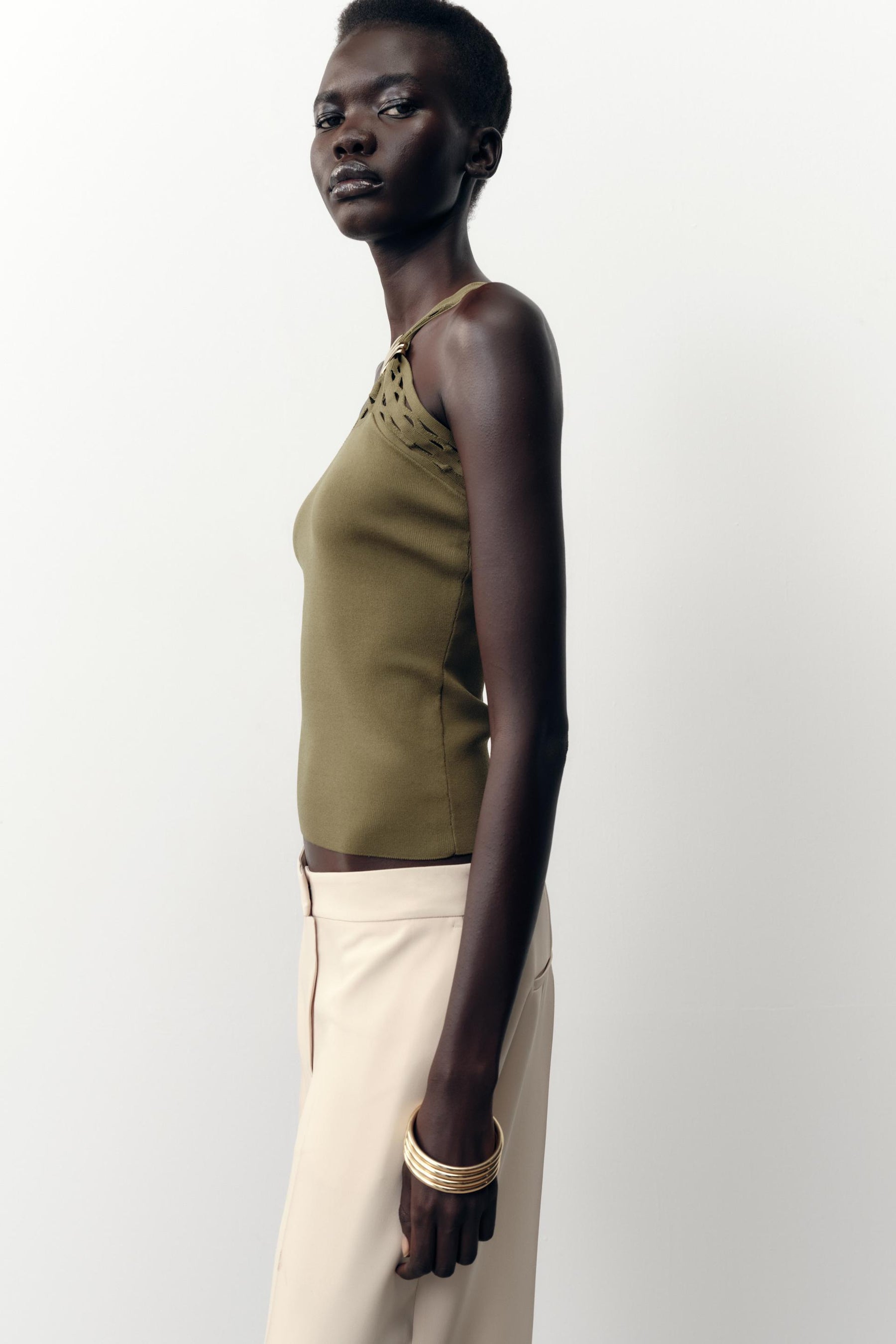 ASYMMETRIC KNIT TOP - Image 3