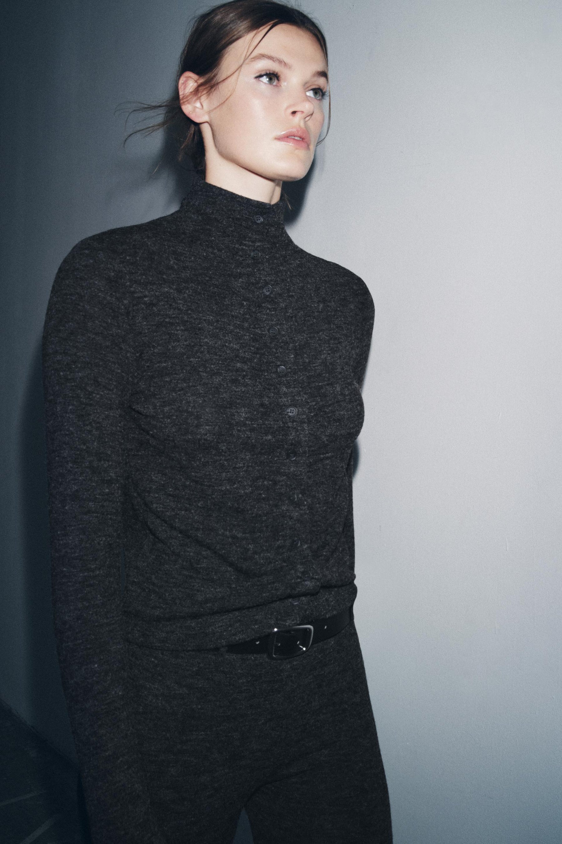 SOFT HIGH NECK JACKET - Image 3