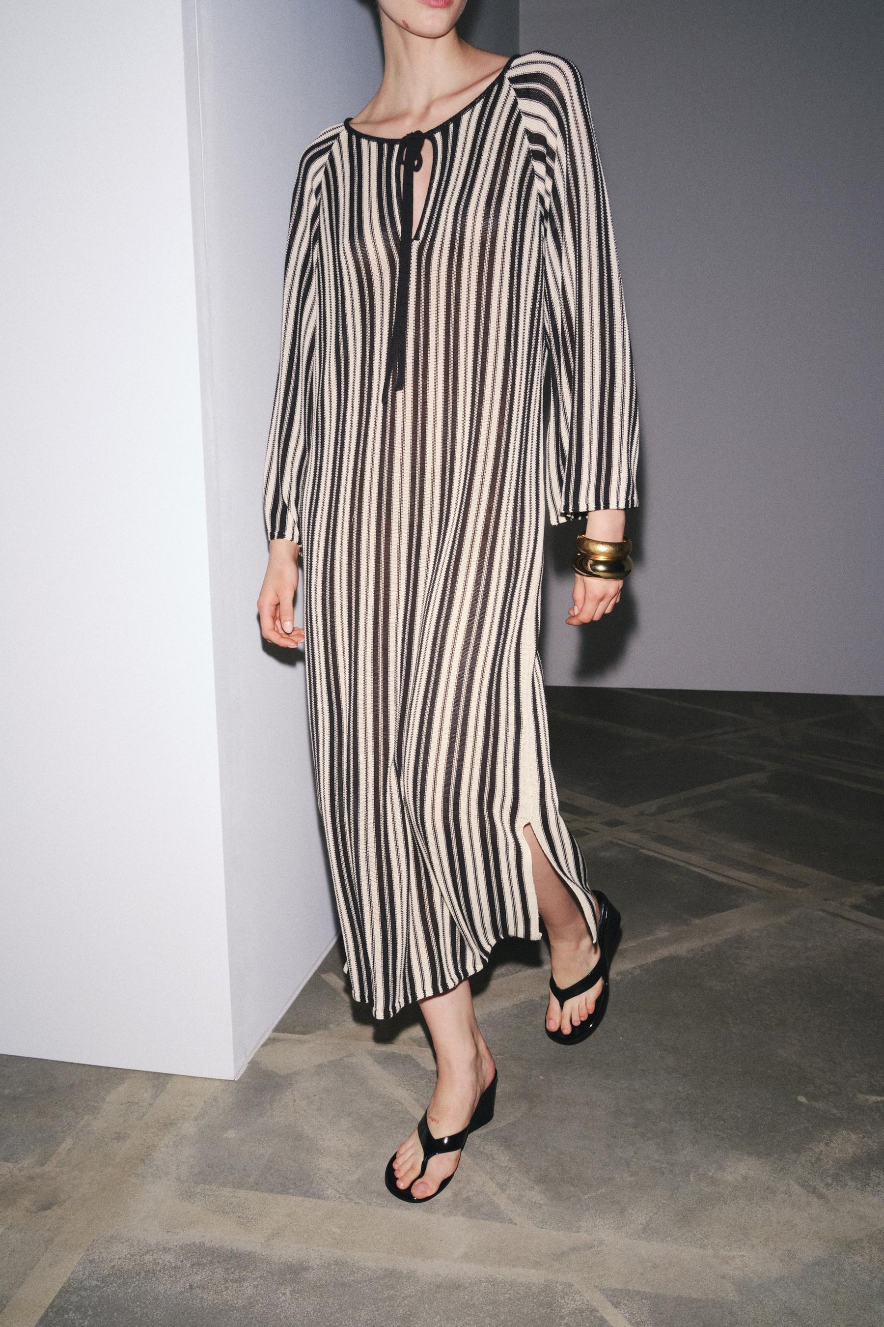 STRIPED KNIT DRESS WITH LINEN - Image 5