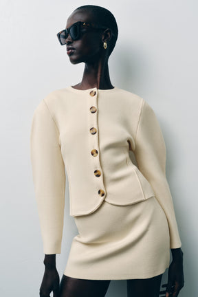 Fitted Cardigan with Buttons