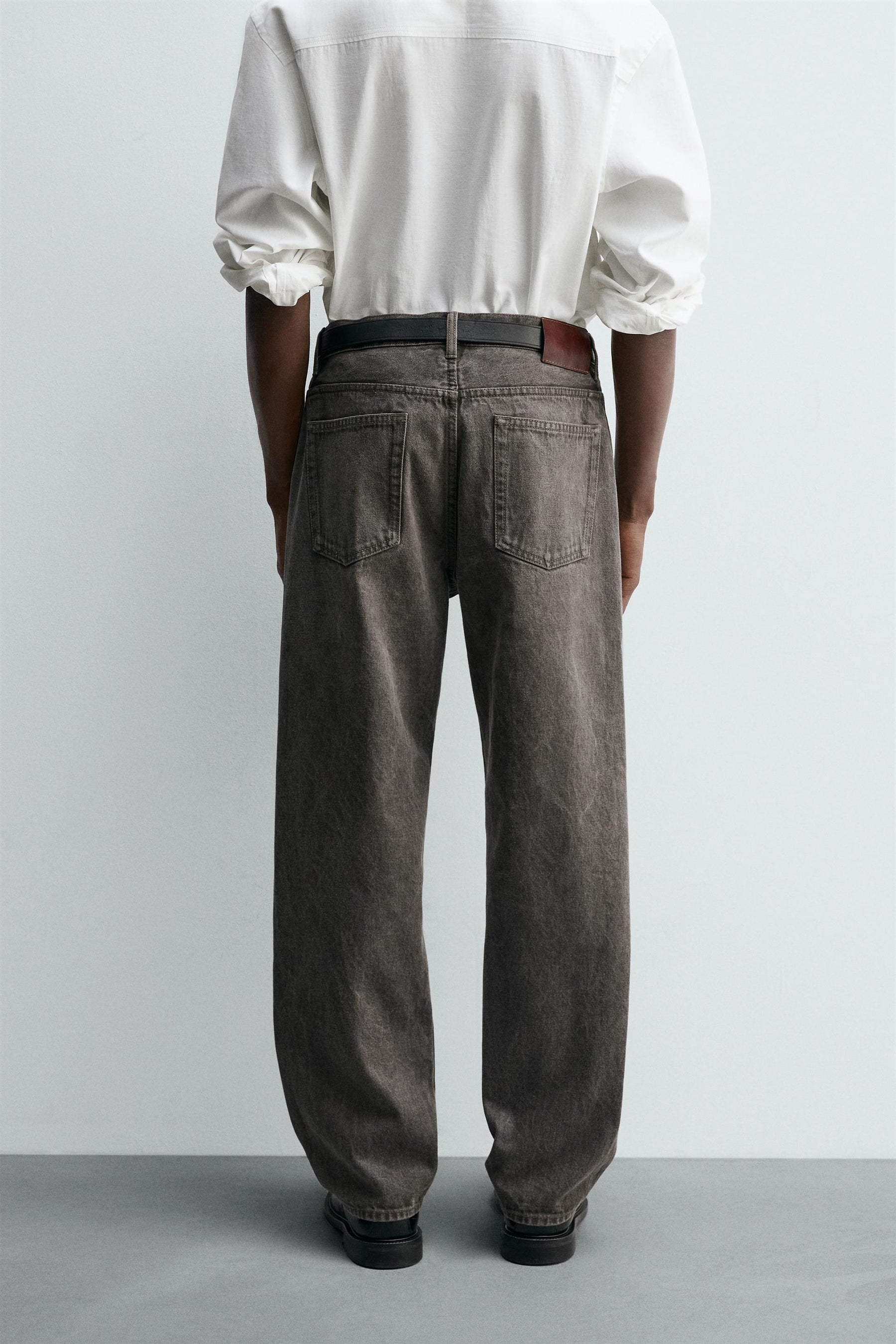 WASHED STRAIGHT FIT JEANS - Image 3