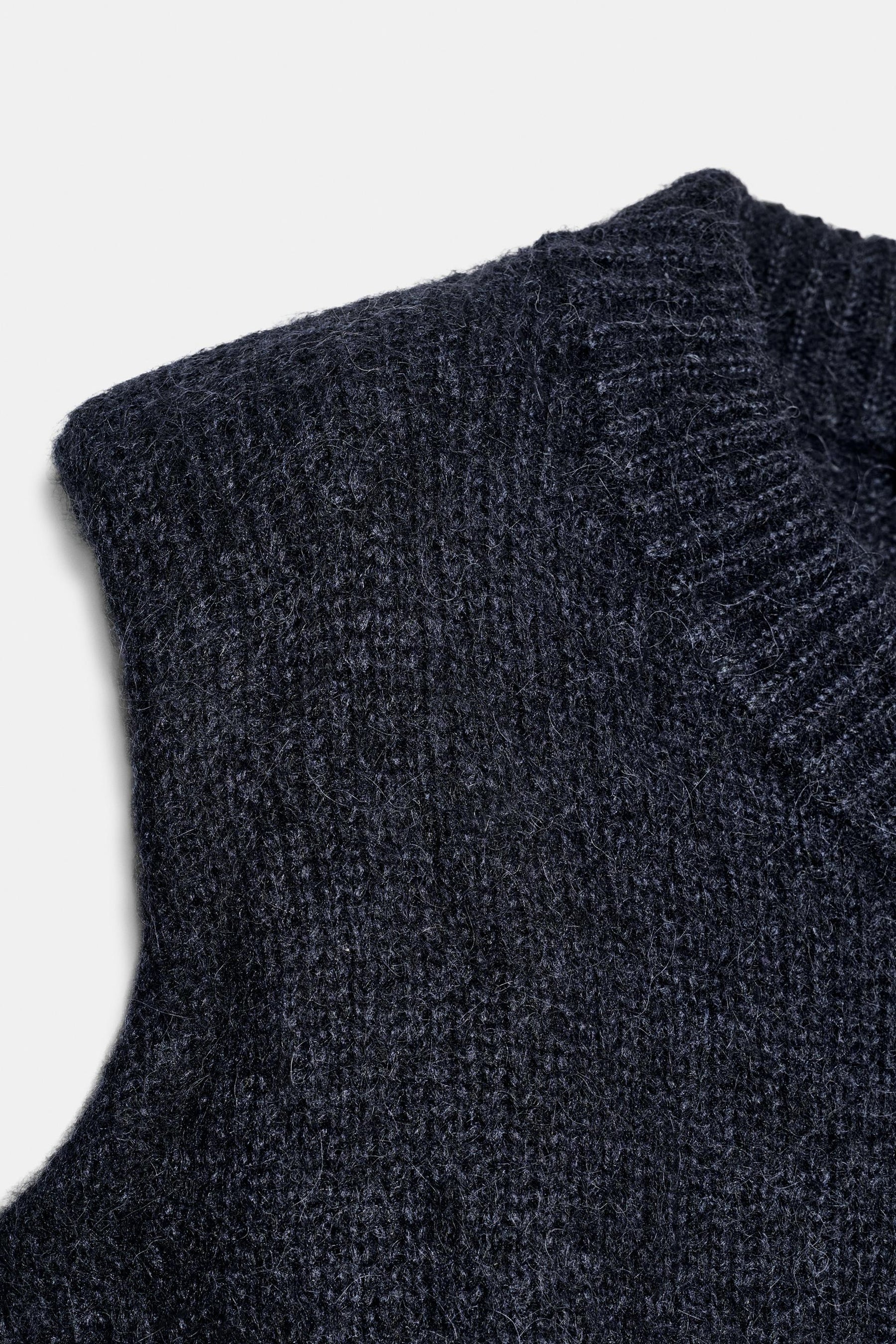 WOOL AND ALPACA WAISTCOAT WITH SHOULDER PADS - Image 7