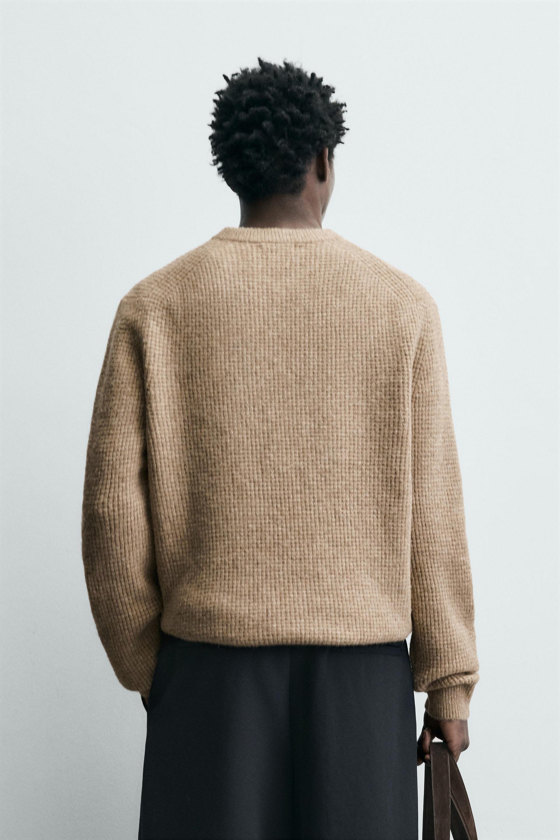 REGULAR FIT WAFFLE-KNIT JUMPER - Image 3