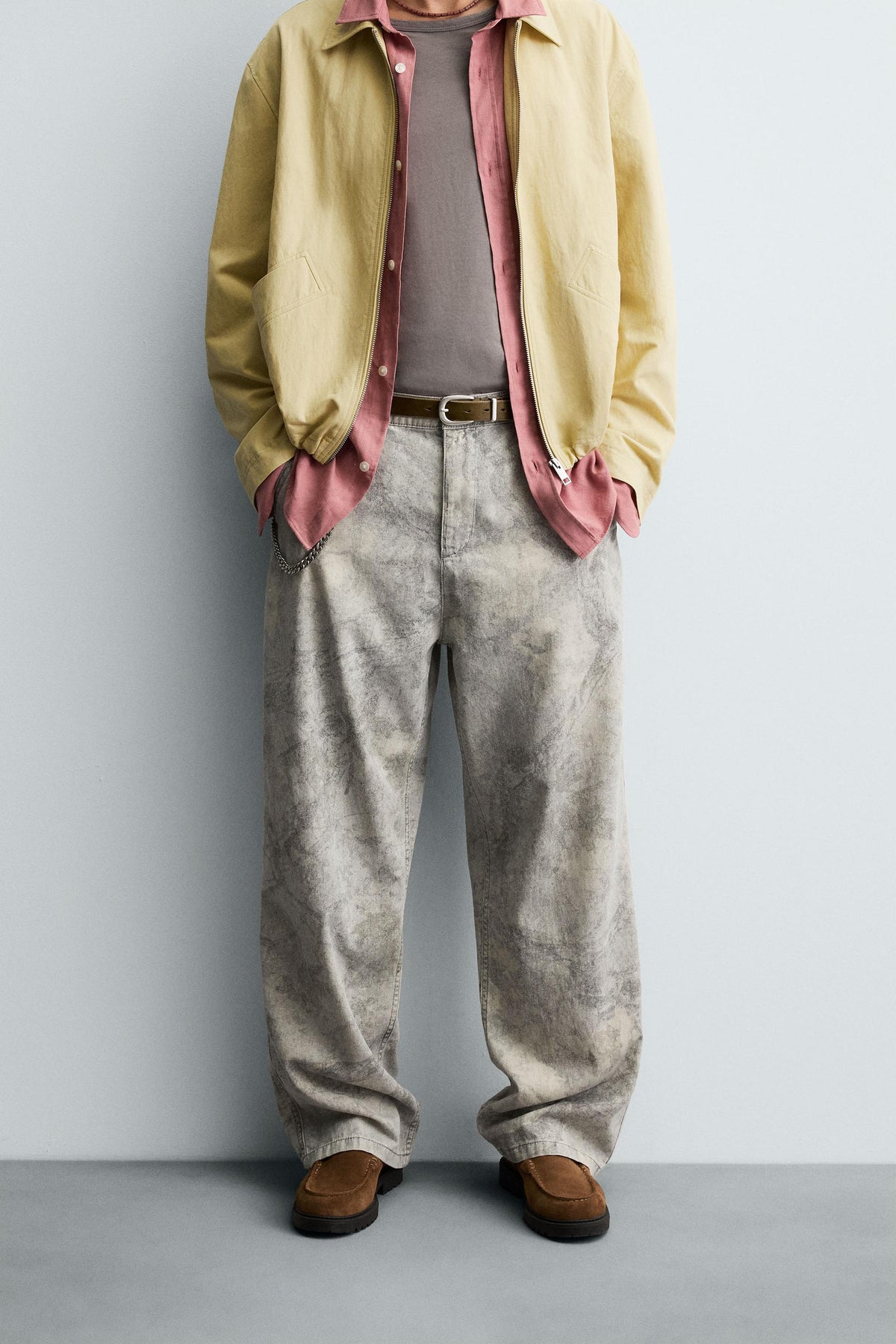 ABSTRACT PRINT RELAXED FIT TROUSERS - Image 2