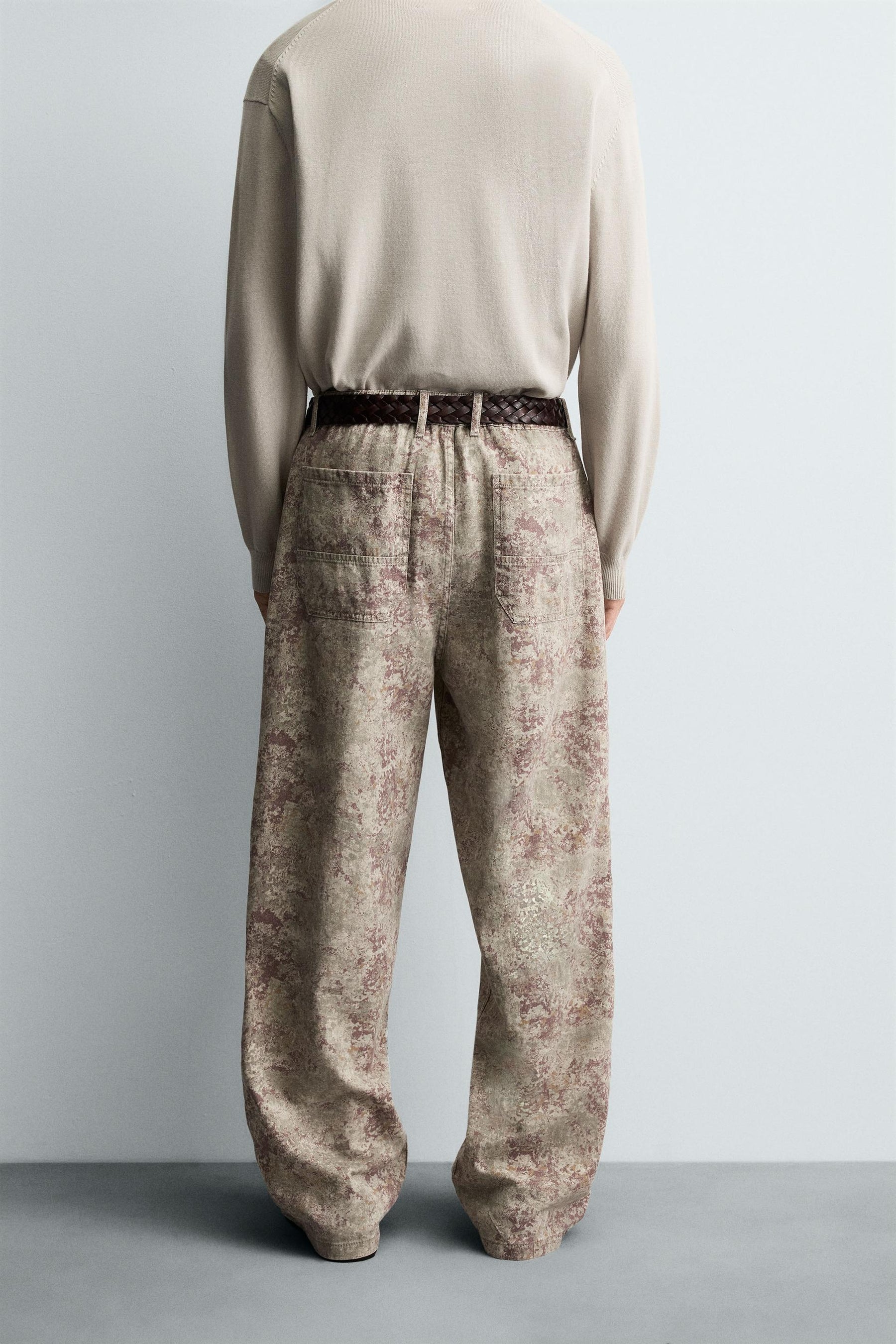 ABSTRACT PRINT RELAXED FIT TROUSERS - Image 3