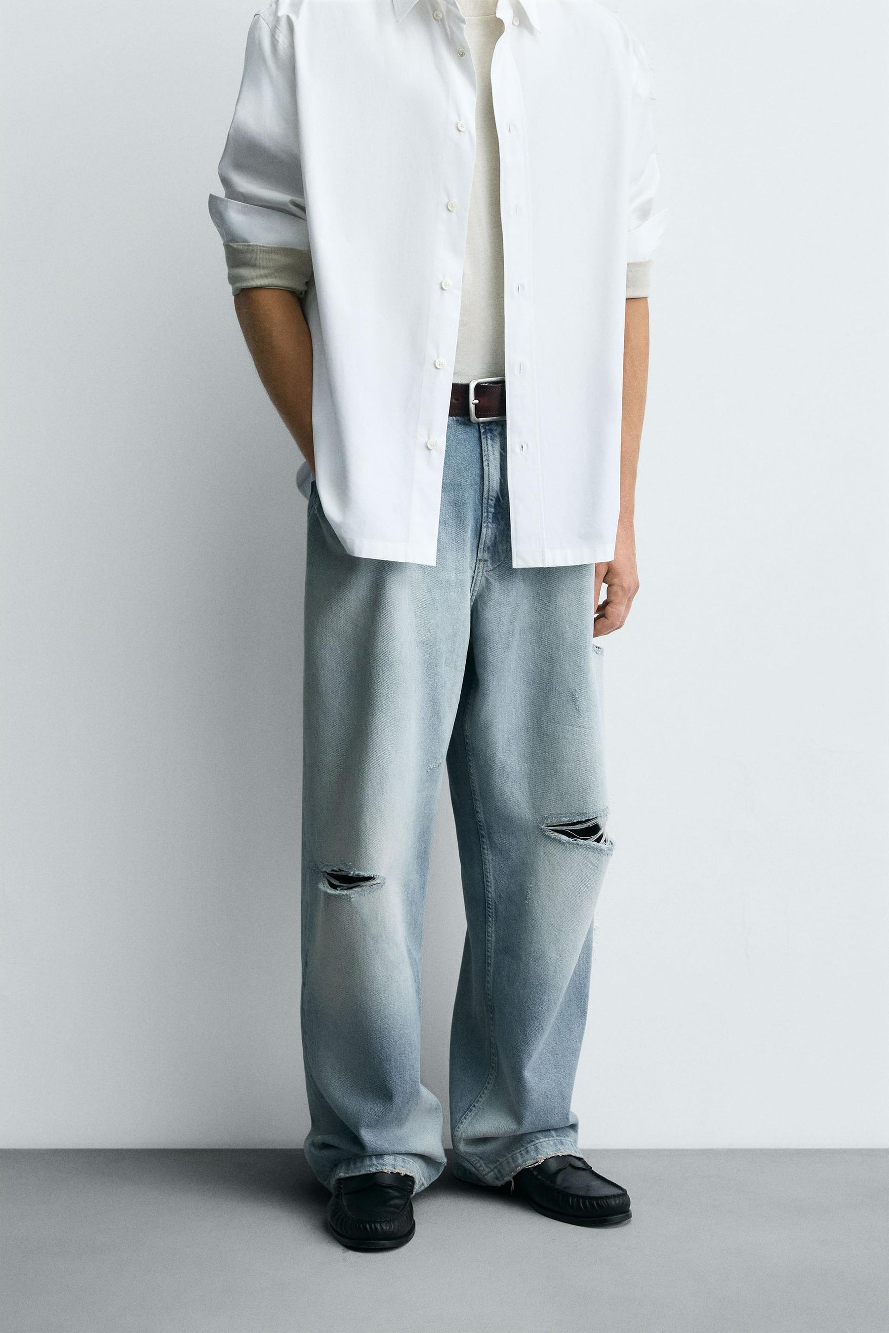 RIPPED BAGGY FIT JEANS - Image 2