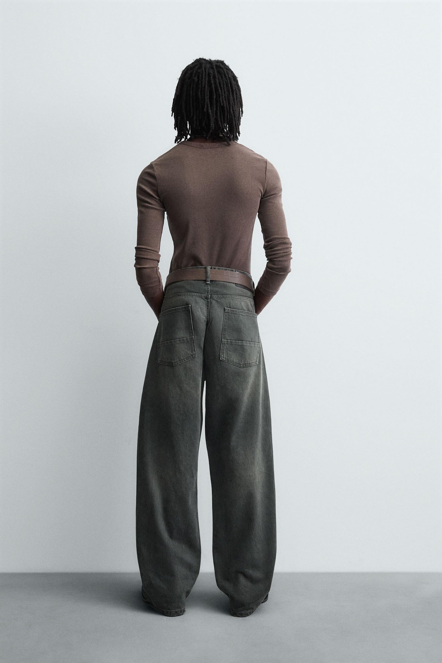 BAGGY FIT JEANS WITH TWISTED SEAM - Image 3