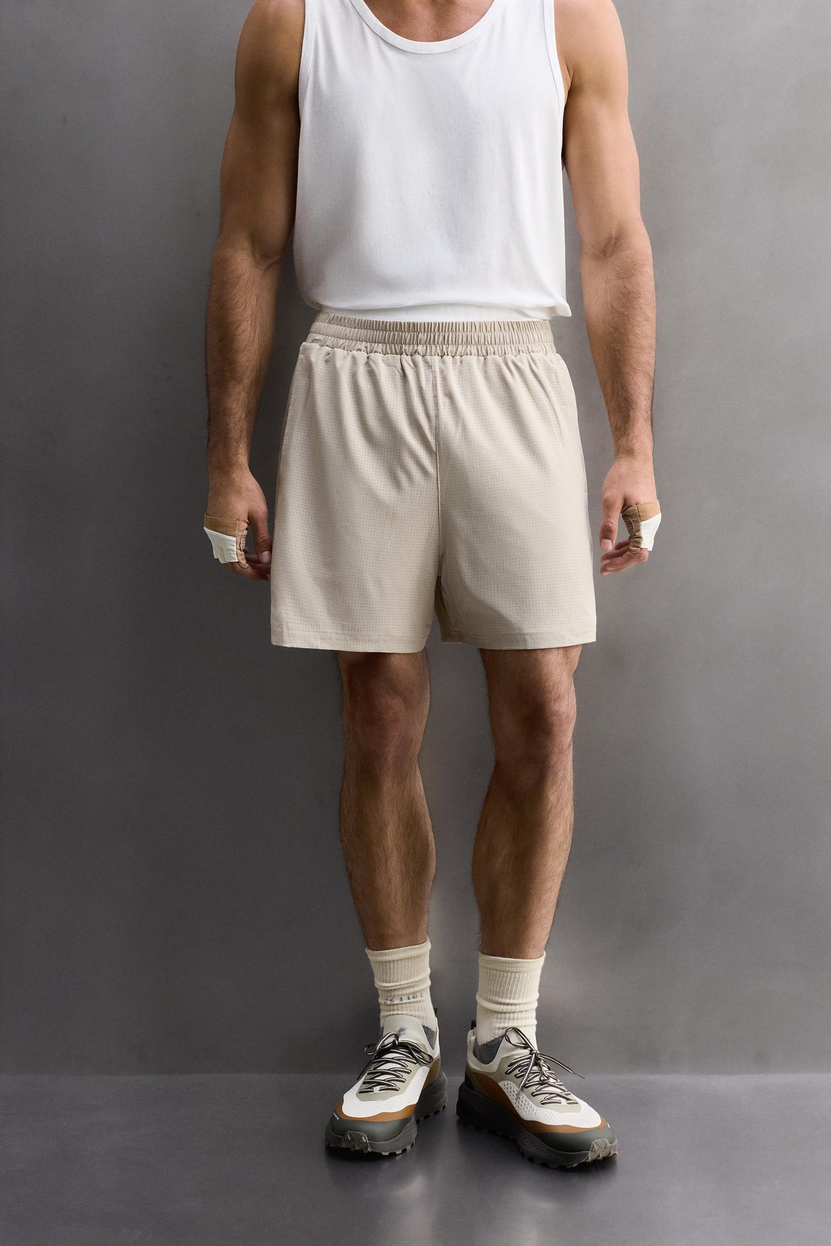 CONTRAST PERFORATED SHORTS - Image 2