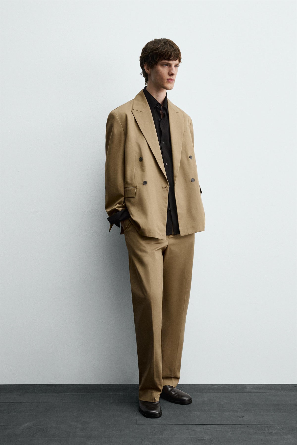 LIMITED EDITION DOUBLE-BREASTED BLAZER - Image 1