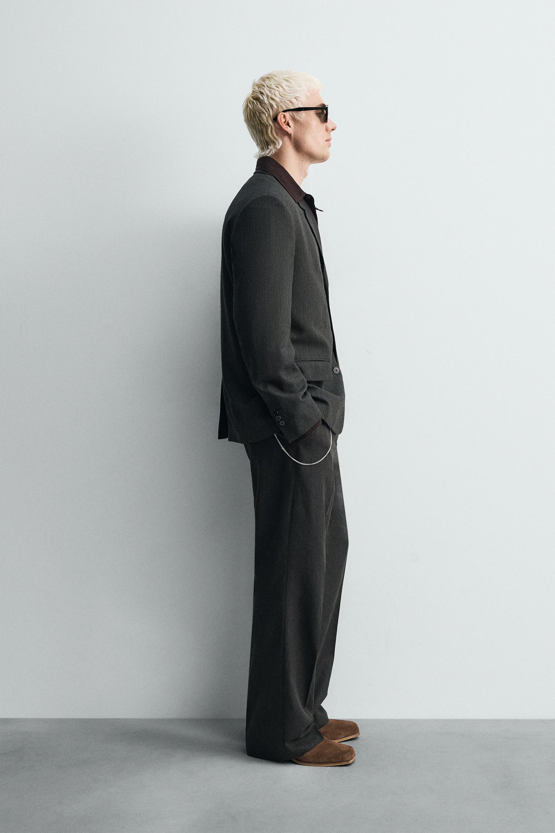 LIMITED EDITION TEXTURED BLAZER - Image 4